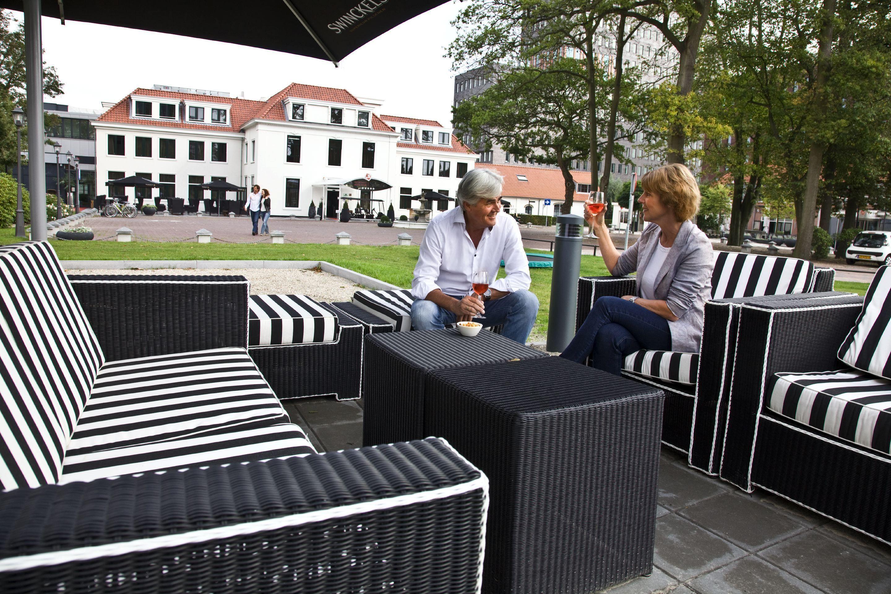 Hotel & Savarin - Rijswijk, Den Haag