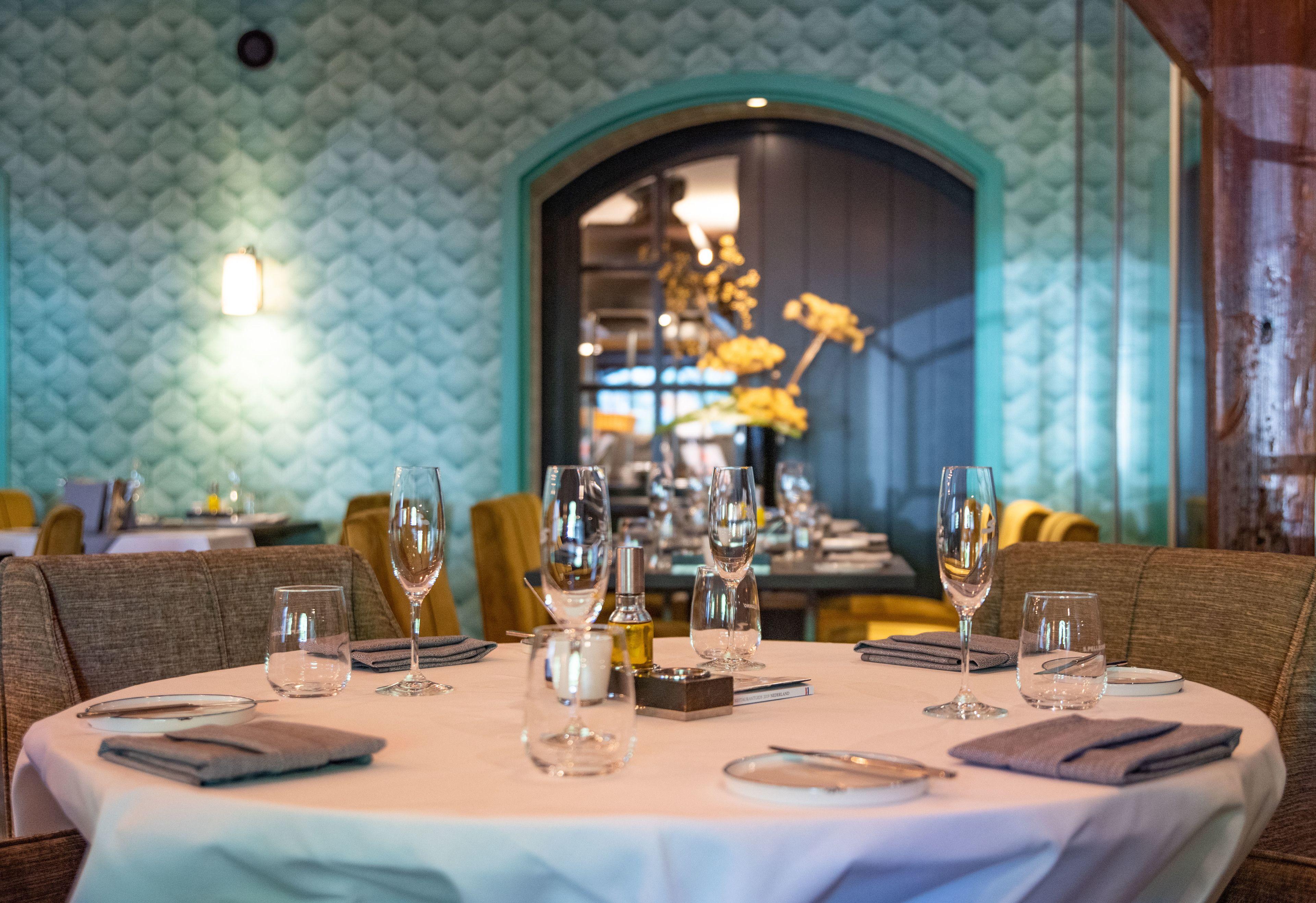 Hotel & Savarin - Rijswijk,