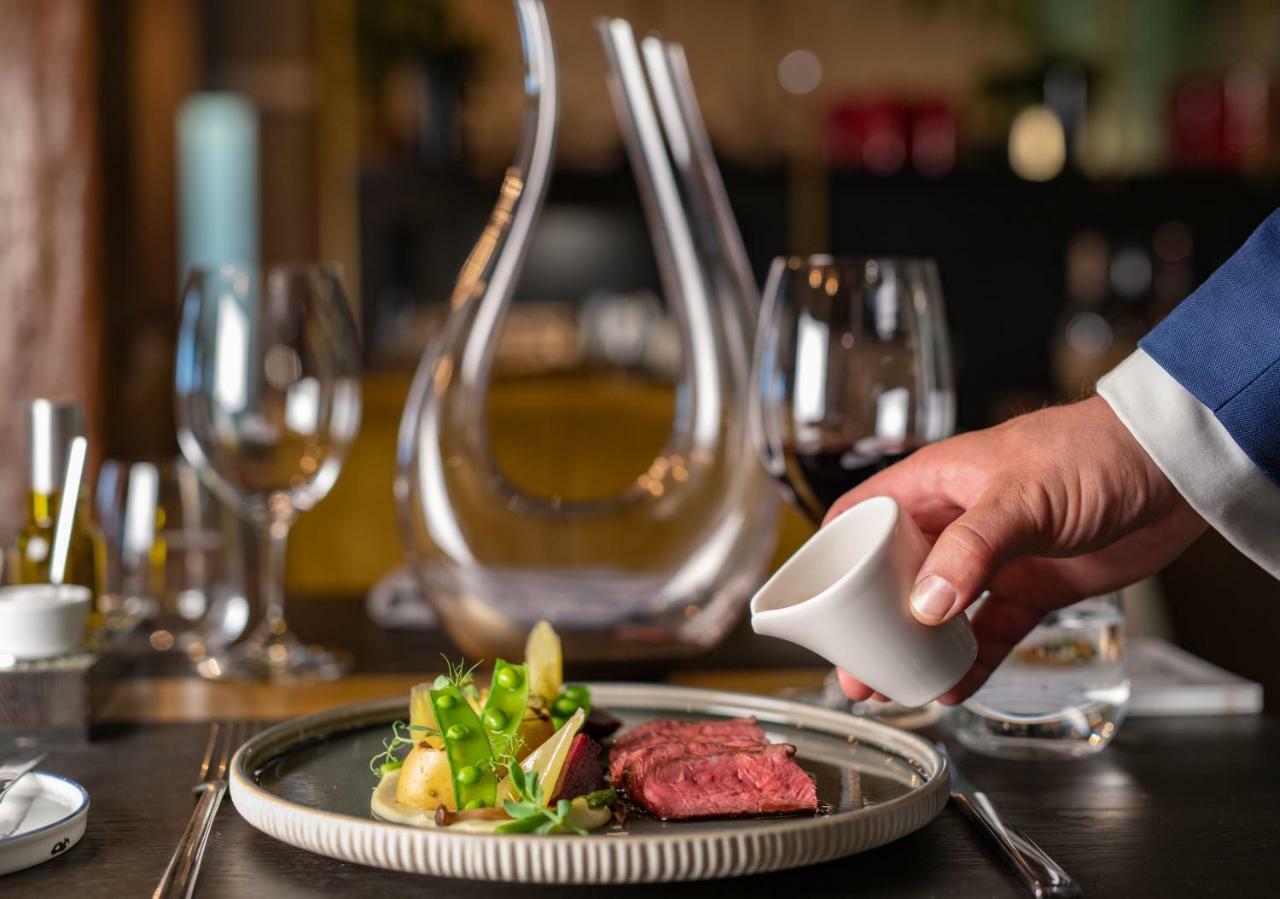 Hotel & Savarin - Rijswijk, Den Haag